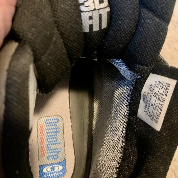 SALOMON HIKING BOOTS / WATERPROOF All Terrain Hiking Shoes - Picture 5 of 5